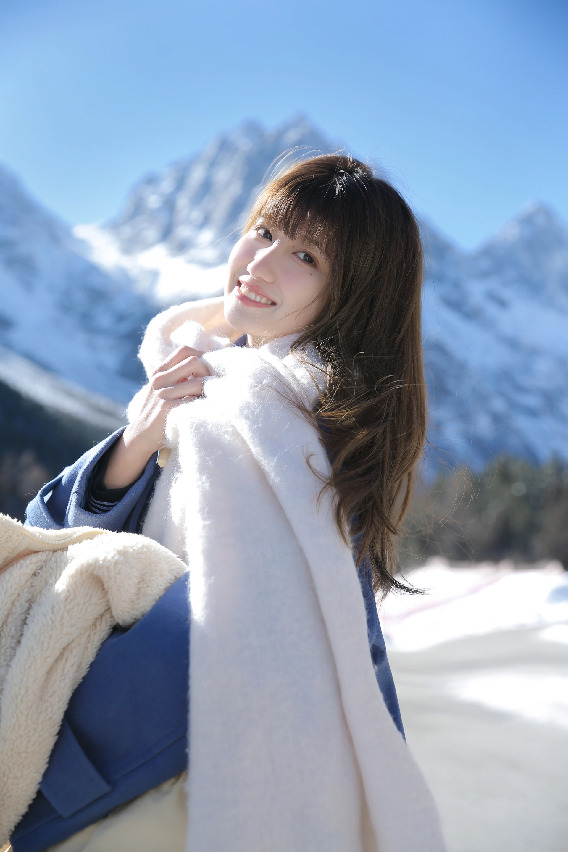 [YITUYU艺图语]2023.12.02 寄给雪山的情书 lovelatte11 2